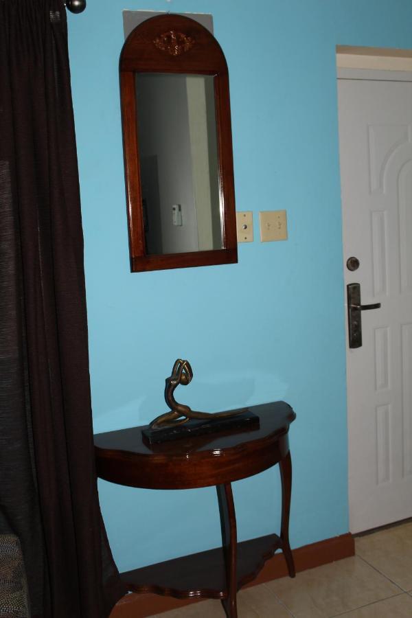 The Artist Place Kensington 1Br New Kingston Exterior photo